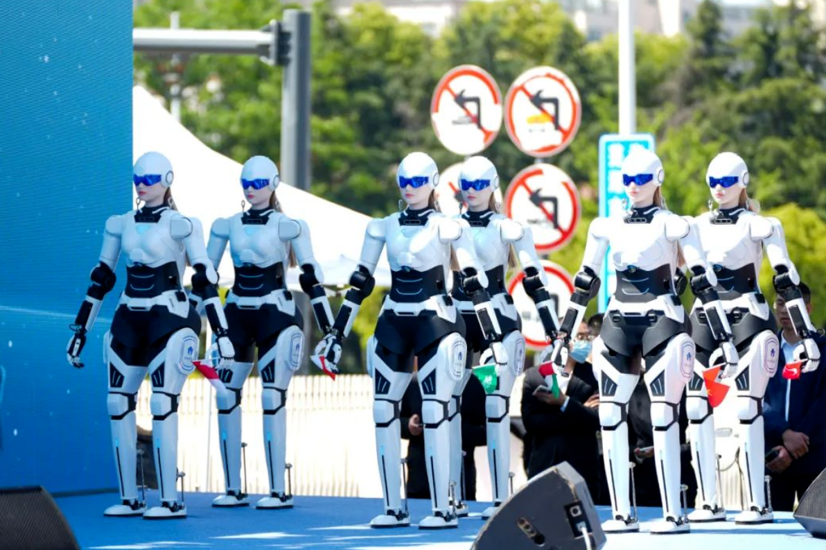 小智一周要闻｜人形机器人产业标准互认计划启动；地瓜机器人完成1亿美元的A轮融资